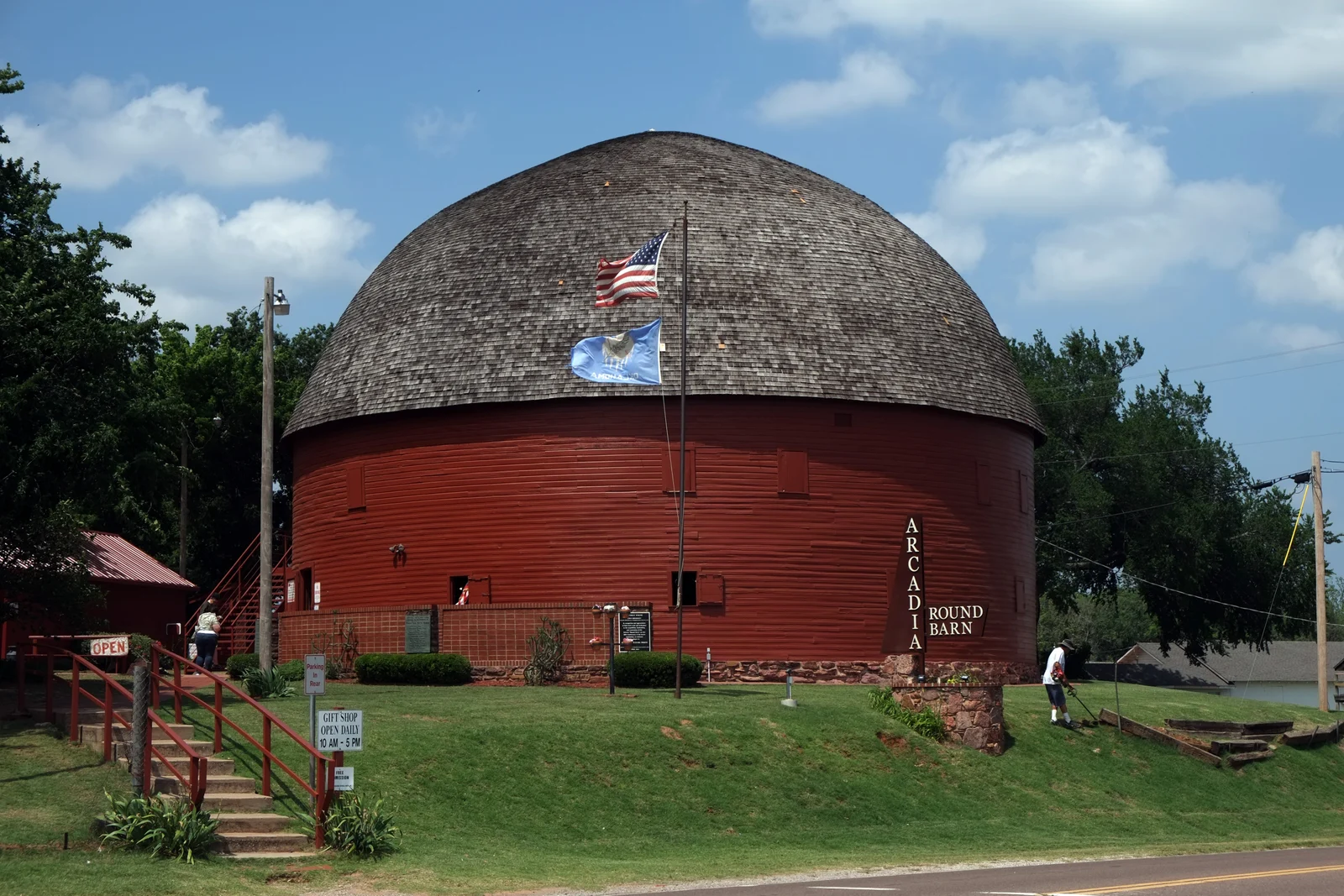 The historic red Round Barn on Route 66 in Arcadia, Oklahoma